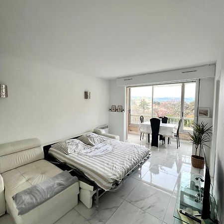 Studio 4 Couchages A 12 Min De La Plage A Pied Avec Wifi, Le Parking Est En Option Antibes Ngoại thất bức ảnh