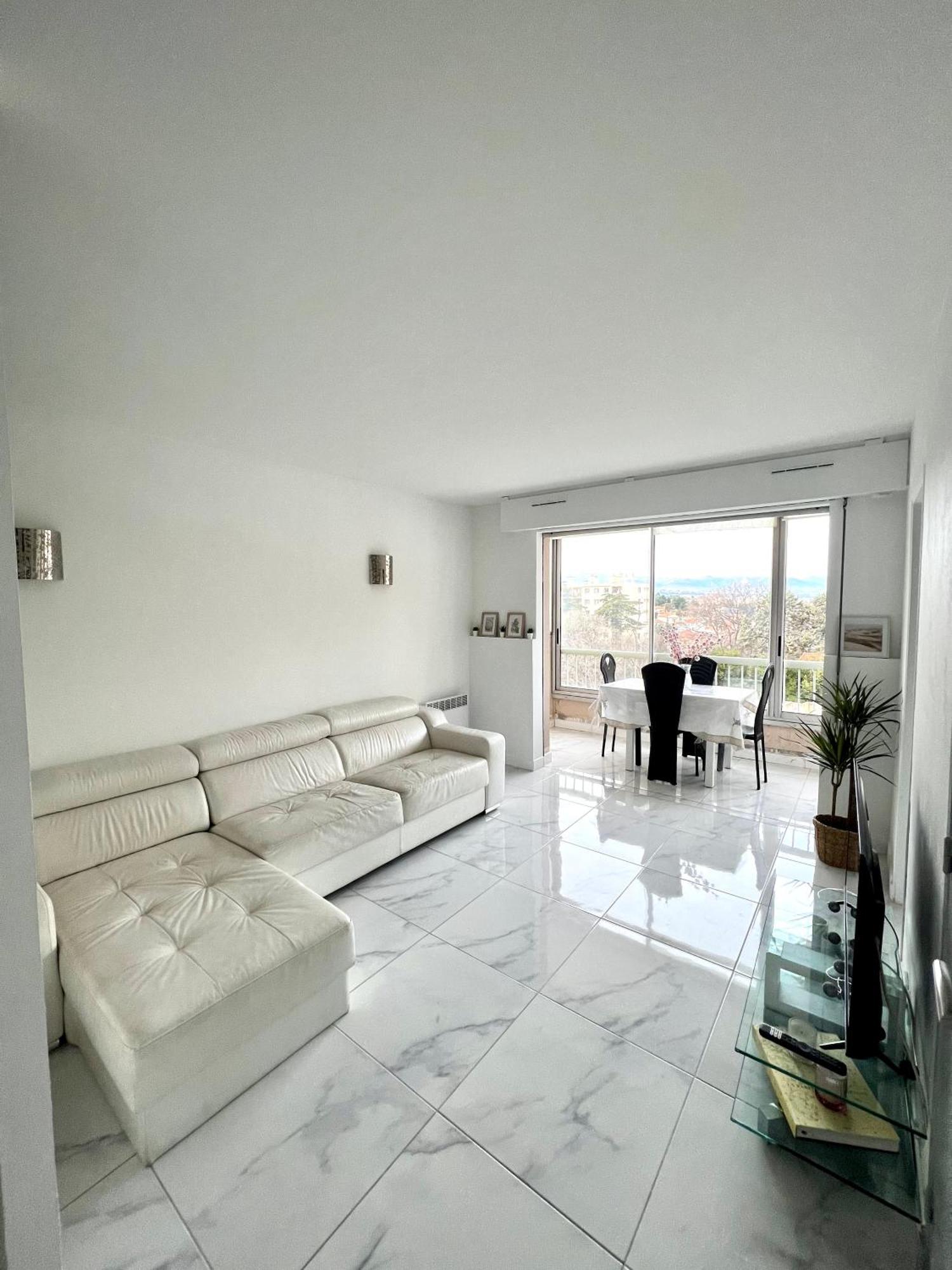 Studio 4 Couchages A 12 Min De La Plage A Pied Avec Wifi, Le Parking Est En Option Antibes Ngoại thất bức ảnh