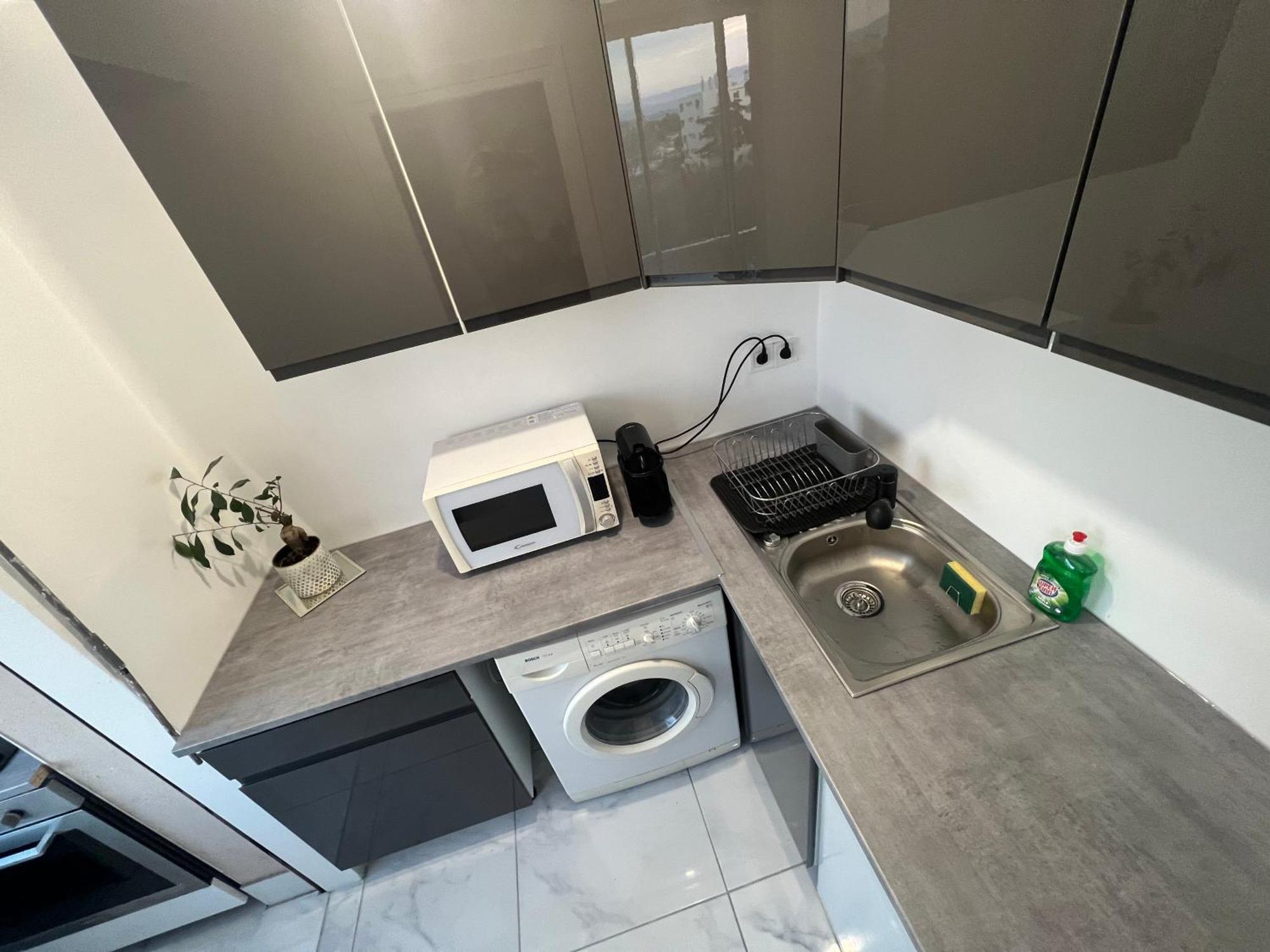 Studio 4 Couchages A 12 Min De La Plage A Pied Avec Wifi, Le Parking Est En Option Antibes Ngoại thất bức ảnh