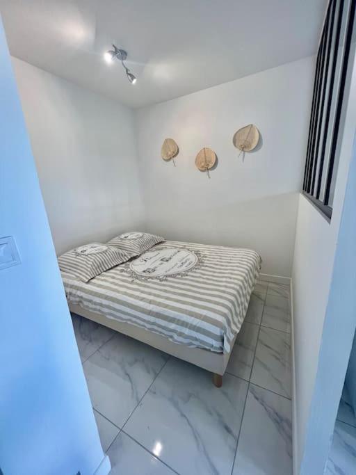 Studio 4 Couchages A 12 Min De La Plage A Pied Avec Wifi, Le Parking Est En Option Antibes Ngoại thất bức ảnh